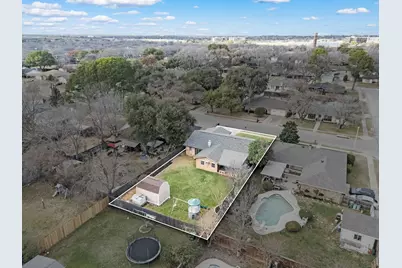 1632 Winchester Way, Bedford, TX 76022 - Photo 38