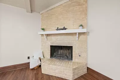 1632 Winchester Way, Bedford, TX 76022 - Photo 10