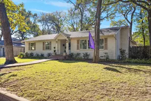 3124 Tanglewood Trail, Fort Worth, TX 76109 - Photo 2