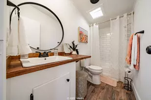 1125 Market St, Tye, TX 79563 - Photo 24