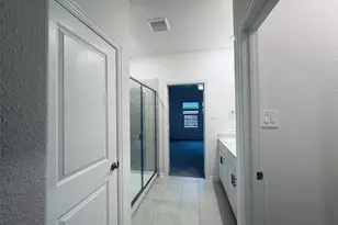 606 Clover Crk Dr, McKinney, TX 75071 - Photo 10