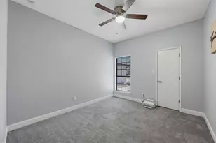 2530 Seven Hills Dr, Grand Prairie, TX 75052 - Photo 22