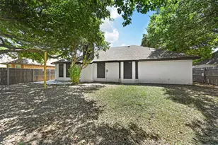 2530 Seven Hills Dr, Grand Prairie, TX 75052 - Photo 28