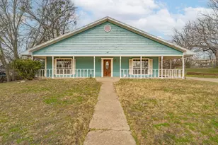 301 E 2nd St, Weatherford, TX 76086 - Photo 2