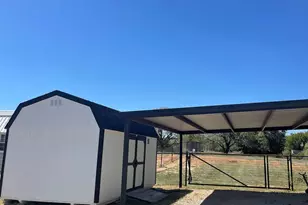 109 Spruce Tree Ct, Poolville, TX 76487 - Photo 20