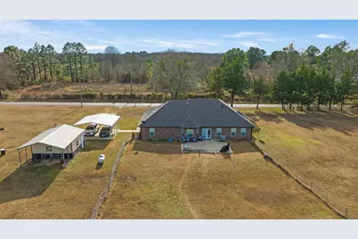 305 County Road 45800, Blossom, TX 75416 - Photo 24