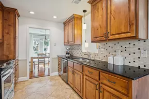 748 James Dr, Richardson, TX 75080 - Photo 10