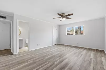 1113 Kingston Drive, Lewisville, TX 75067 - Photo 12