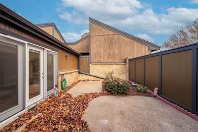 5624 Oak View Drive, Fort Worth, TX 76112 - Photo 20