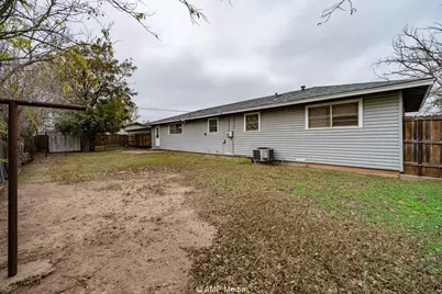 510 W Irving Street, Munday, TX 76371 - Photo 20