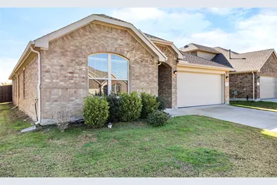 702 Grassland Way, Arlington, TX 76002 - Photo 2