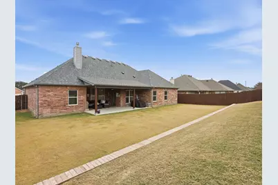 810 Chestnut Grove Drive, Cleburne, TX 76033 - Photo 38