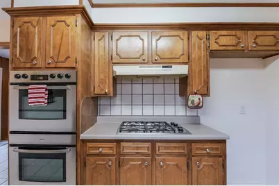 1609 Delta Drive, Arlington, TX 76012 - Photo 16