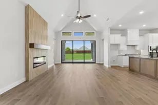 201 Cross Timbers St, Azle, TX 76020 - Photo 10