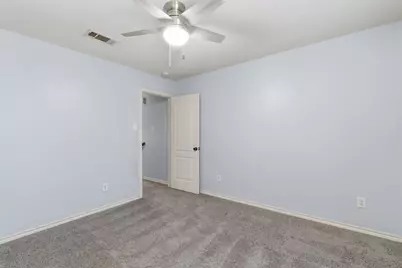 917 N Brents Avenue, Sherman, TX 75090 - Photo 14