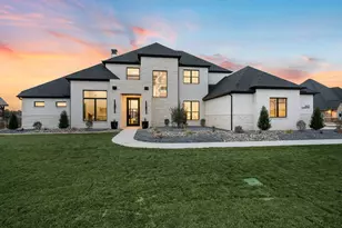 1805 Laguna Bay S, Pelican Bay, TX 76020 - Photo 1