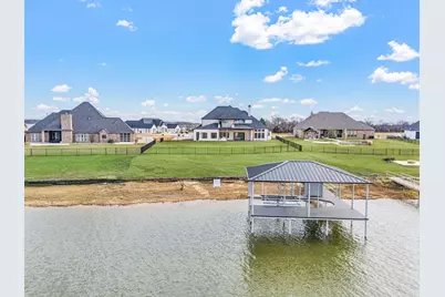 1805 Laguna Bay S, Pelican Bay, TX 76020 - Photo 36