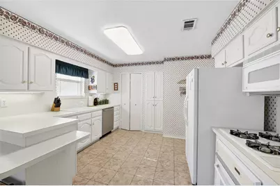 12118 Ridgefair Place, Dallas, TX 75234 - Photo 18