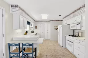 12118 Ridgefair Pl, Farmers Branch, TX 75234 - Photo 14