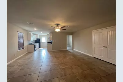 3033 Weave Court, Granbury, TX 76049 - Photo 2