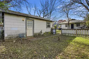 2517 Wayside Ave, Fort Worth, TX 76110 - Photo 36