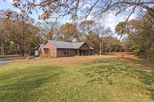 80 N Campbell Rd, Sadler, TX 76264 - Photo 28