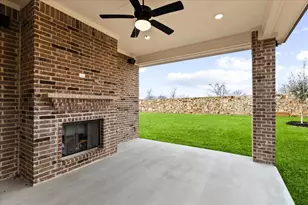208 Bristol Ln, Azle, TX 76020 - Photo 28