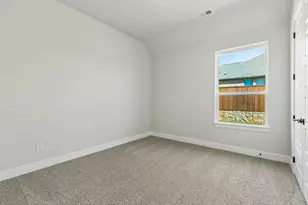 208 Bristol Ln, Azle, TX 76020 - Photo 22