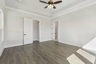 208 Bristol Ln, Azle, TX 76020 - Photo 14