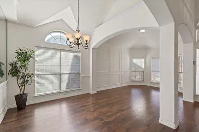 11712 Pheasant Creek Drive, Fort Worth, TX 76244 - Photo 4