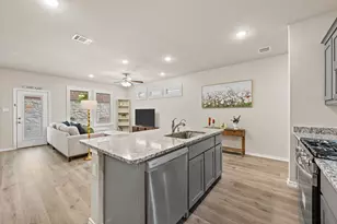 3210 Hampton Dr, Richland Hills, TX 76118 - Photo 16