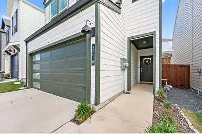 3210 Hampton Drive, Richland Hills, TX 76118 - Photo 2