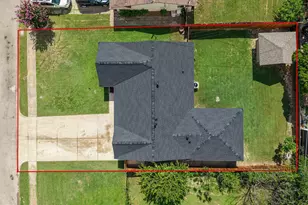 2710 Anderson St, Irving, TX 75062 - Photo 16