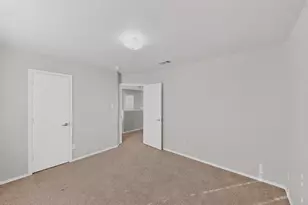 10913 Dillon St, Fort Worth, TX 76179 - Photo 16