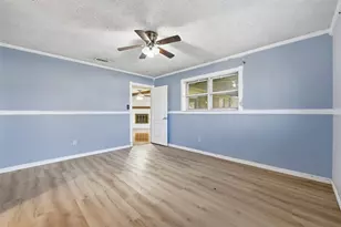 1316 Pinehurst Dr, Fort Worth, TX 76134 - Photo 6