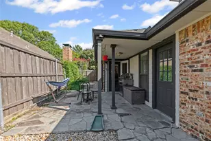 3046 Westforest Dr, Dallas, TX 75229 - Photo 20