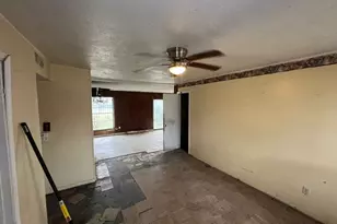 6526 Oleta Dr, Dallas, TX 75217 - Photo 2