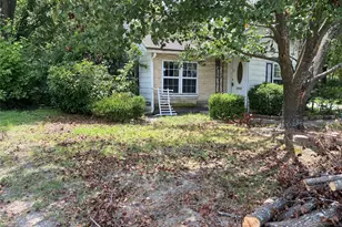 815/811/817 W 12th St, Bonham, TX 75418 - Photo 2