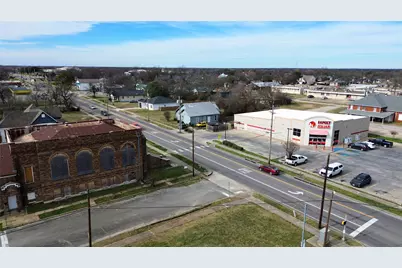 3907 Lee Street, Greenville, TX 75401 - Photo 14