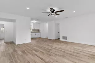 3104 Binyon St, Fort Worth, TX 76133 - Photo 6