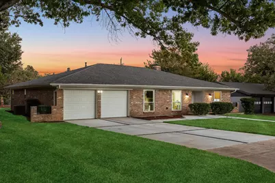 1720 Acorn Lane, Hurst, TX 76054 - Photo 32