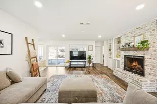 1720 Acorn Ln, Hurst, TX 76054 - Photo 2