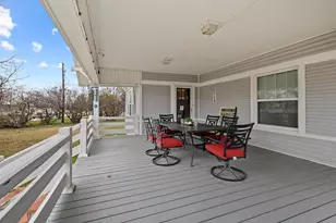 715 E 5th St, Ferris, TX 75125 - Photo 10