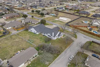 715 E 5th Street, Ferris, TX 75125 - Photo 32