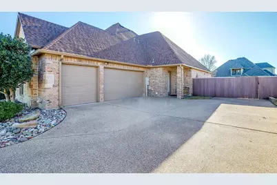 8280 Armstrong Way, Waxahachie, TX 75167 - Photo 4
