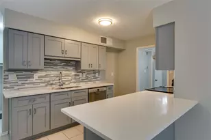 114 Camilla Ln, Garland, TX 75040 - Photo 4