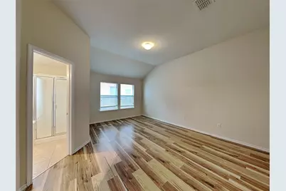 1905 Sharpsbury Drive, Euless, TX 76040 - Photo 8