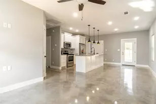 1419 S 7th Ave, Denison, TX 75021 - Photo 6