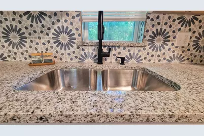 1970 W Sherman Street, Paris, TX 75460 - Photo 4