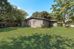 6748 Hialeah Dr, Dallas, TX 75214 - Photo 14
